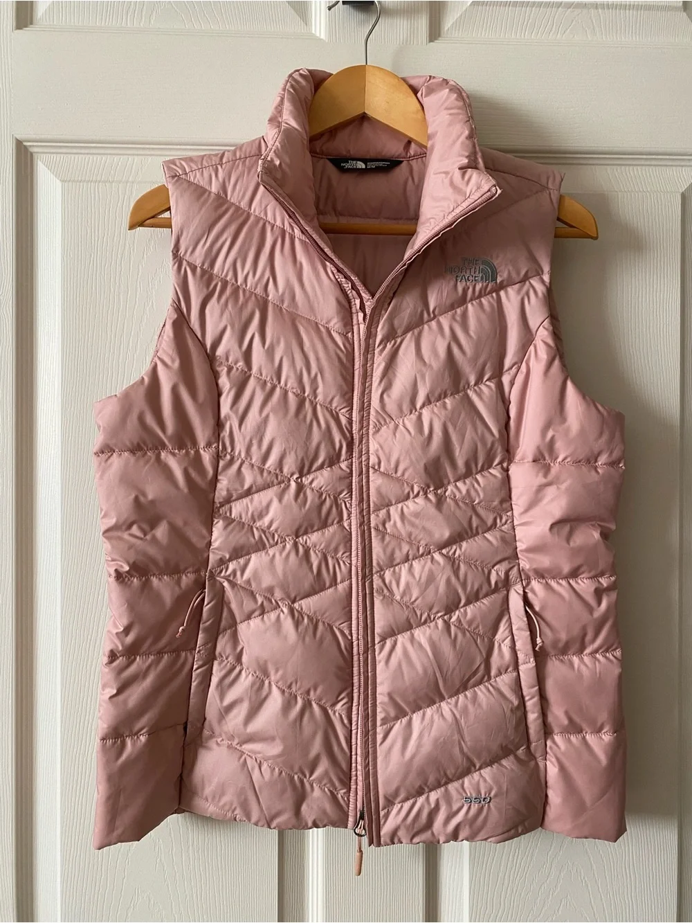 The North Face 550 Women's Light Pink Quilted Insulated Vest Size M Barely Used